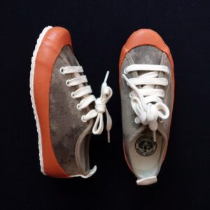KIDS MARINE DECK SHOE - CAMO/ORANGE